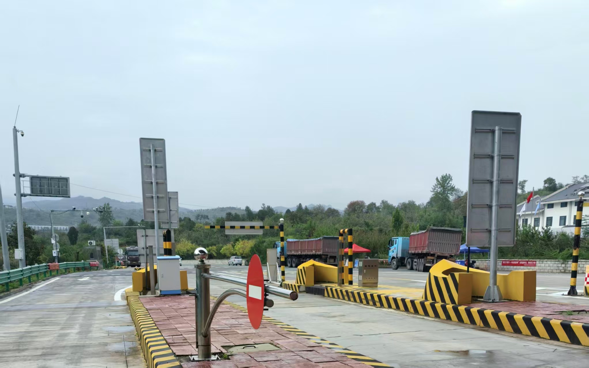 微信图片_20251008172041.jpg 微信图片_20251008172041.jpg