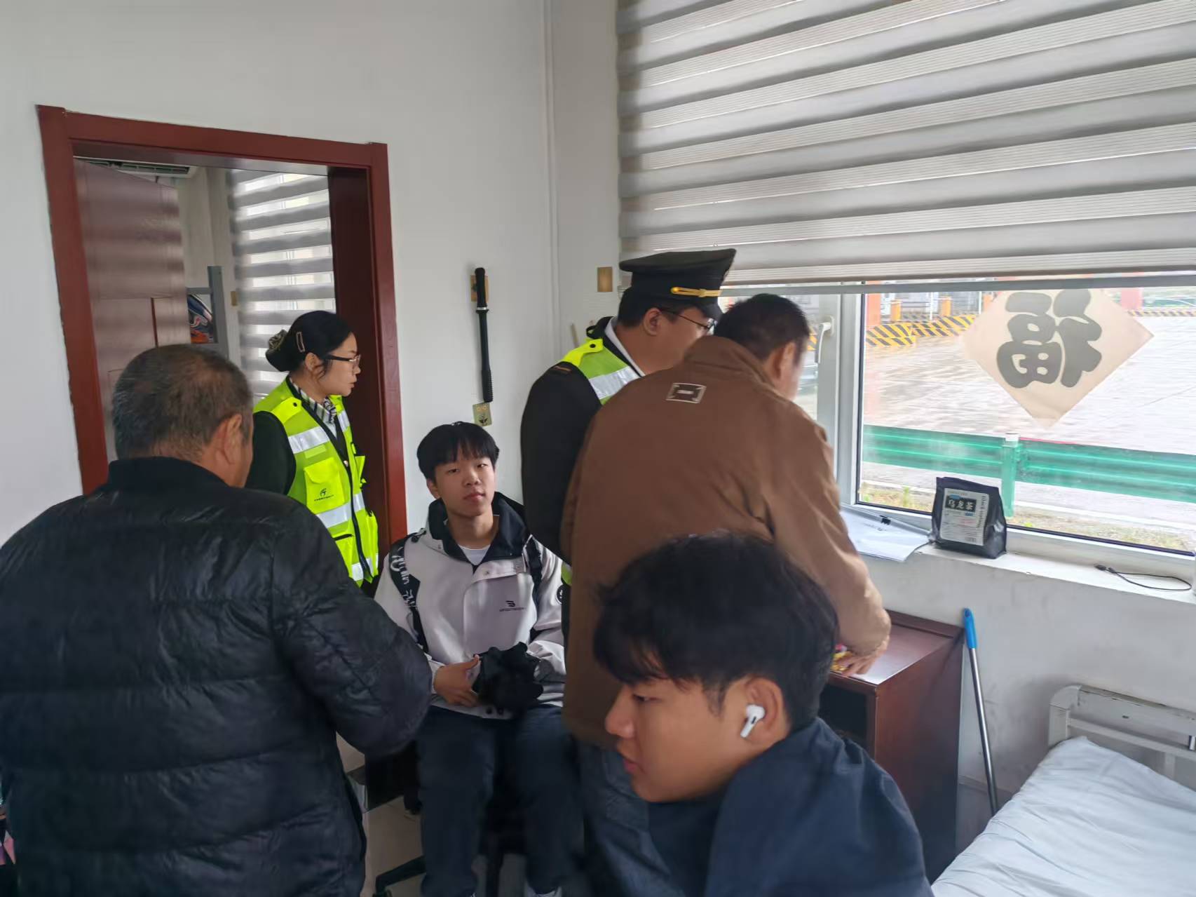 4275f798345d7c0709c1e0b9b83aa60.jpg 4275f798345d7c0709c1e0b9b83aa60.jpg