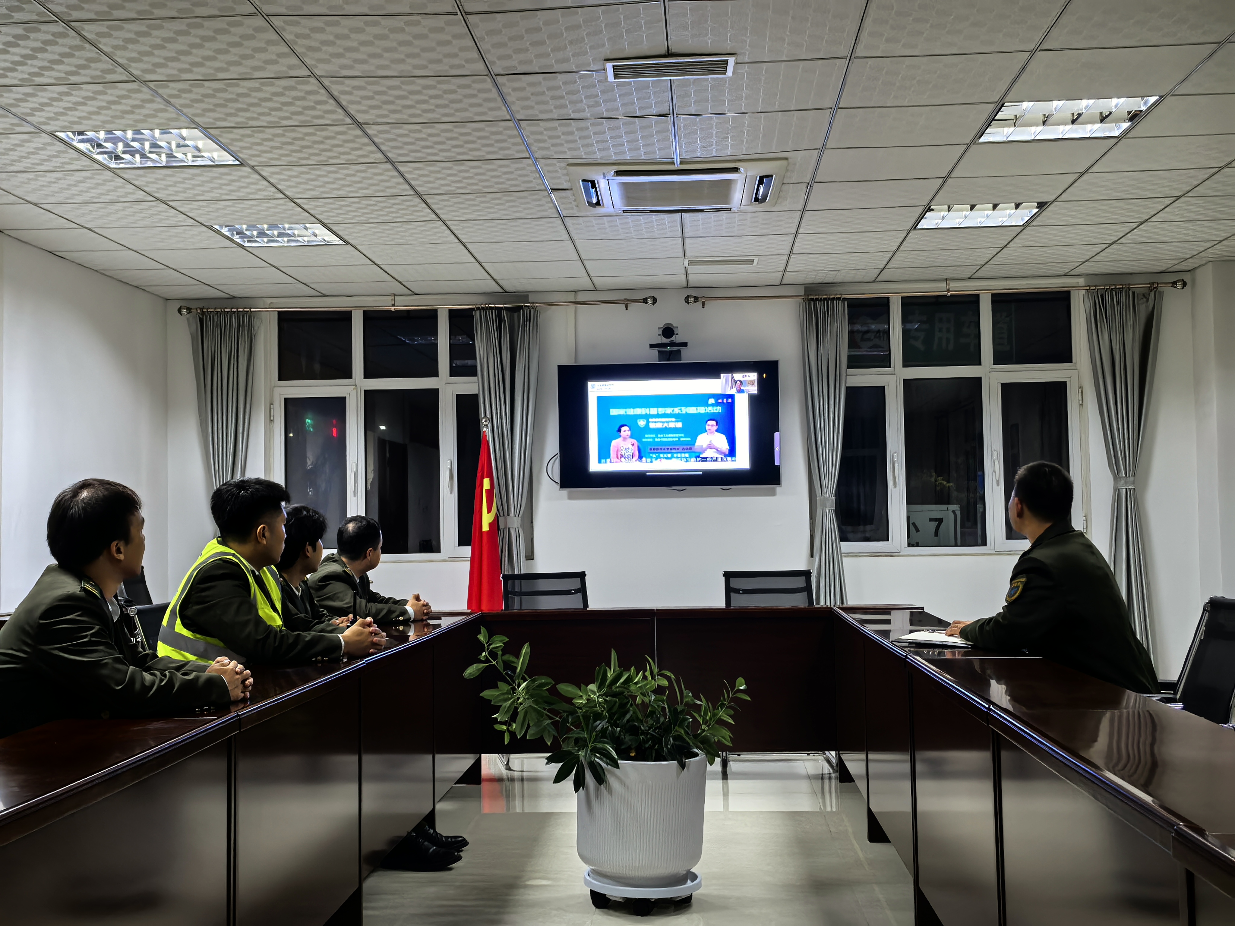 eaa1c5c4d5a11bfcf99475fa46059bc7.jpg eaa1c5c4d5a11bfcf99475fa46059bc7.jpg