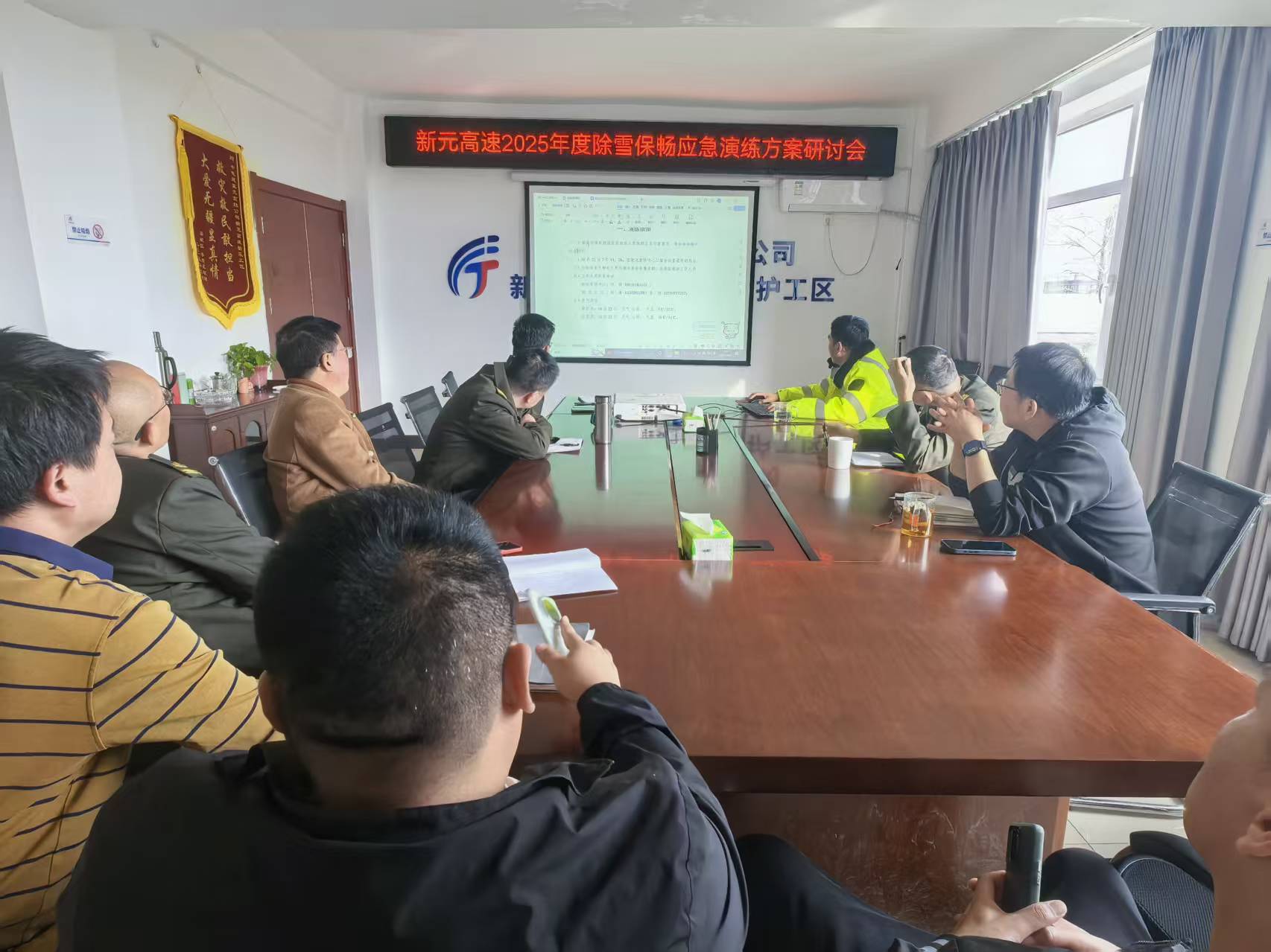 4d193c91d9a24faff5b2a09843eb2b8c.jpg 4d193c91d9a24faff5b2a09843eb2b8c.jpg