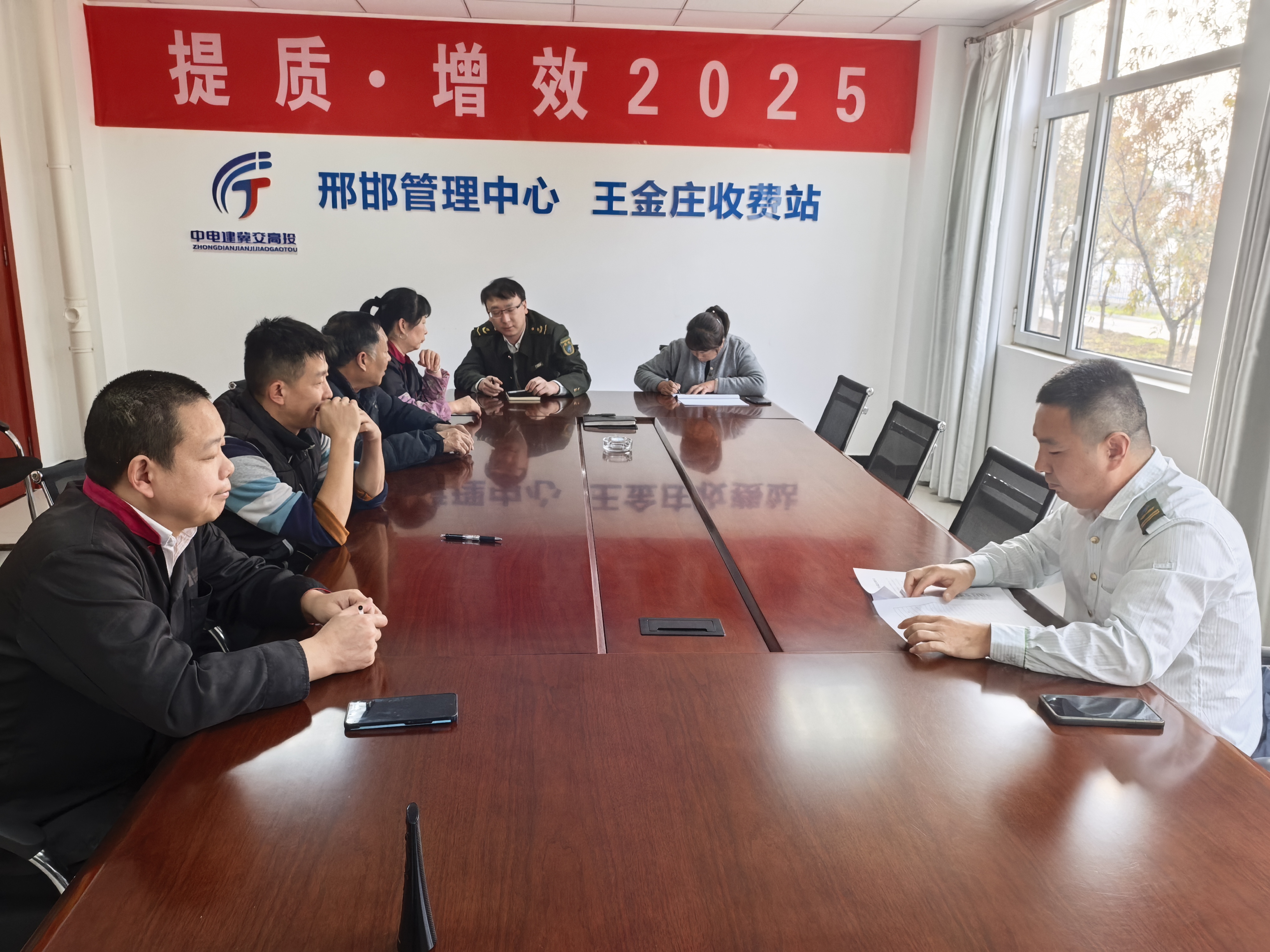 c1295d38e430d30fbc50c4899f518a83.jpg c1295d38e430d30fbc50c4899f518a83.jpg