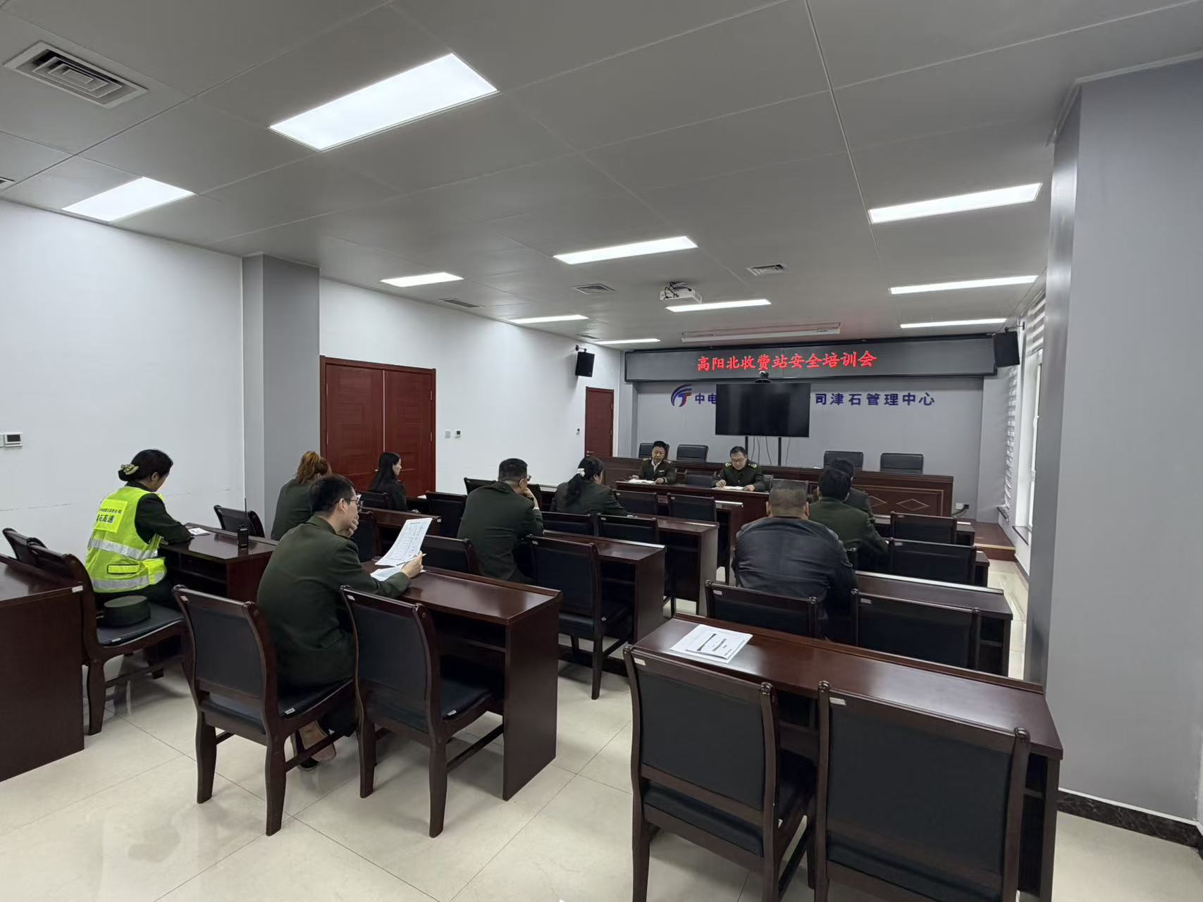 C:\Users\Administrator\Desktop\微信图片_20251022143926_48_99.jpg C:\Users\Administrator\Desktop\微信图片_20251022143926_48_99.jpg