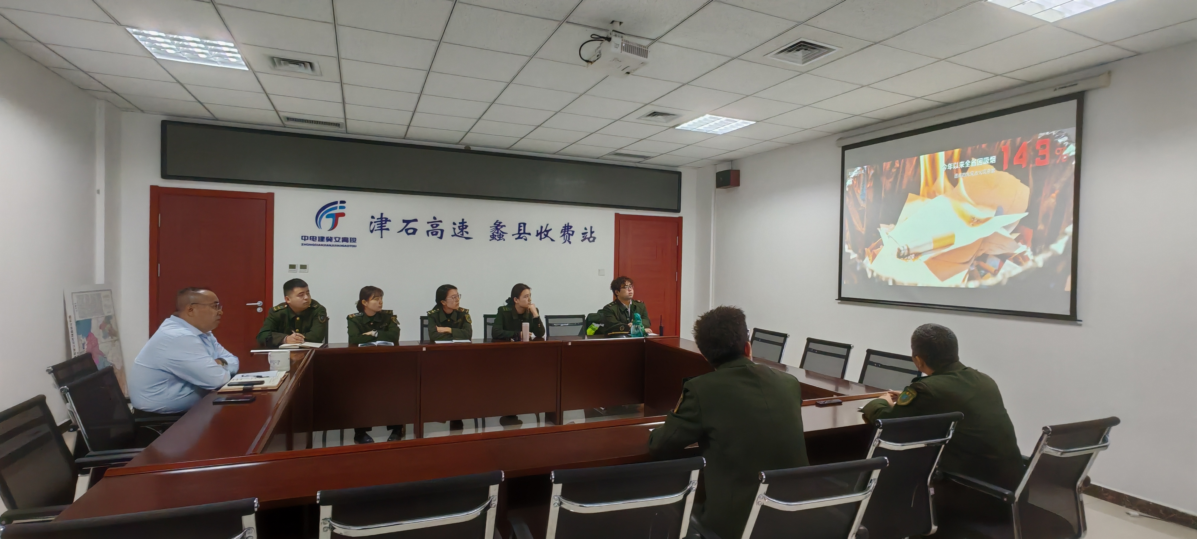 20db0ae8e139de45fa5afe5a9012d1c2.jpg 20db0ae8e139de45fa5afe5a9012d1c2.jpg