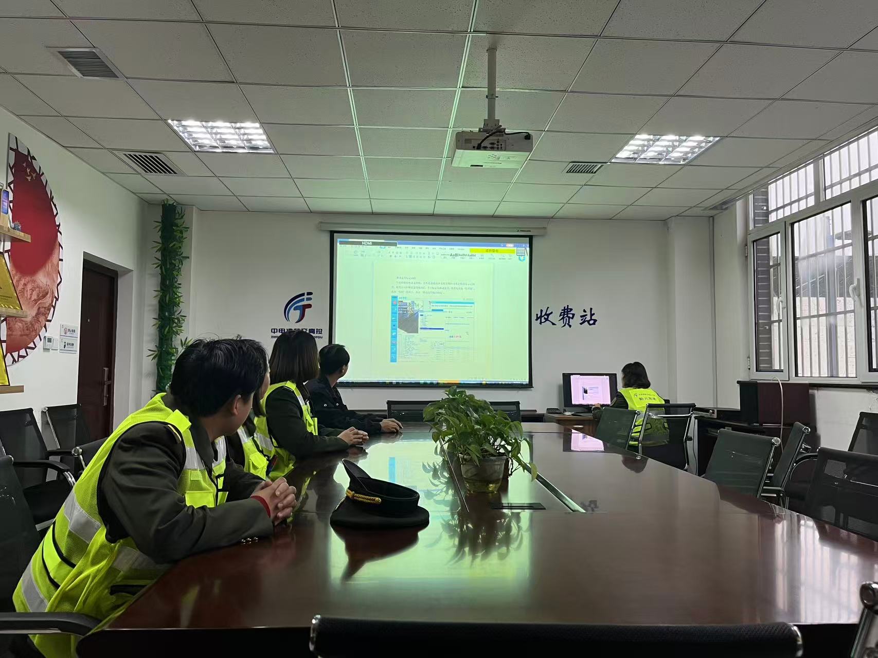 微信图片_20251107163349_14_72.jpg 微信图片_20251107163349_14_72.jpg