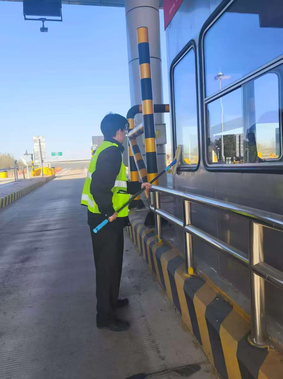 微信图片_20251126093608_151_72.jpg 微信图片_20251126093608_151_72.jpg