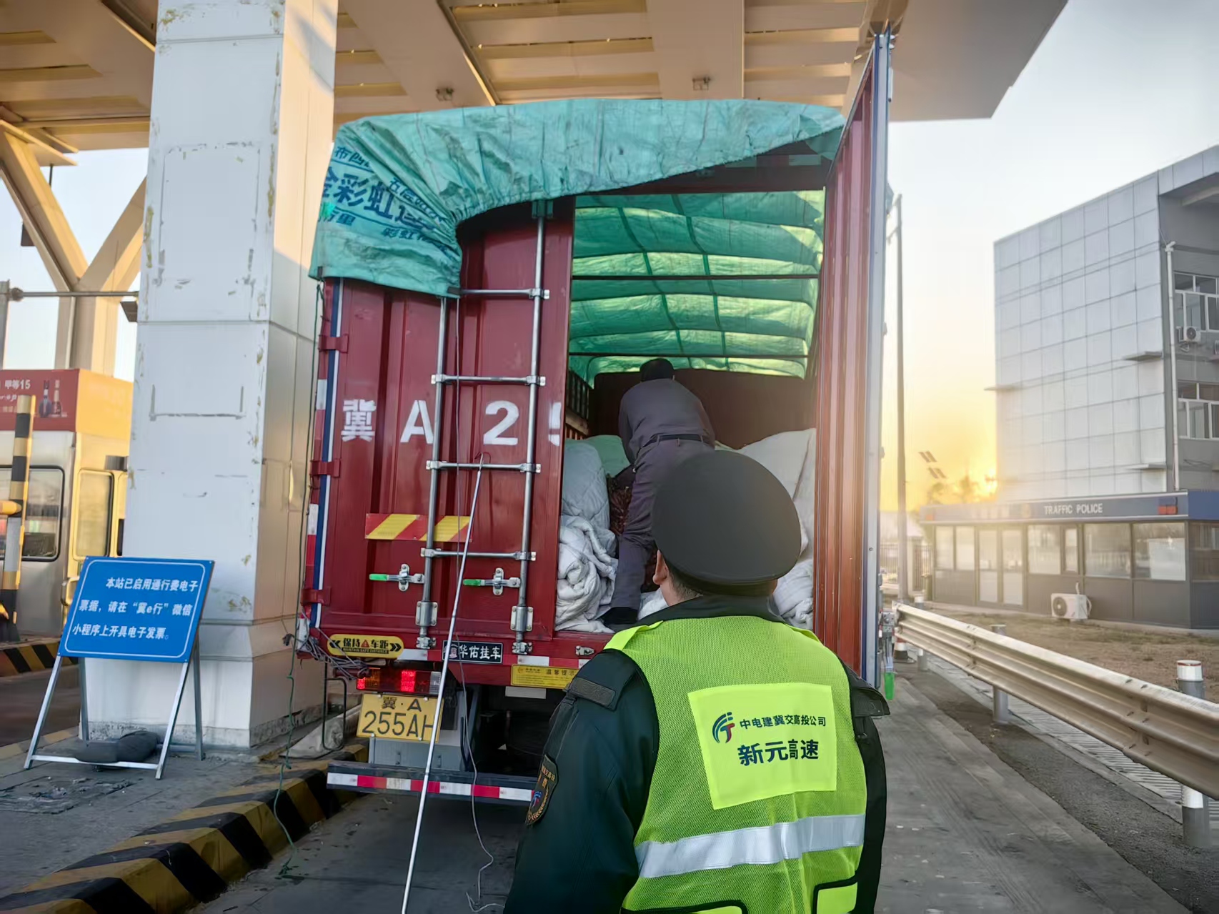 ca7381669380143b8622c6dc412267d0.jpg ca7381669380143b8622c6dc412267d0.jpg