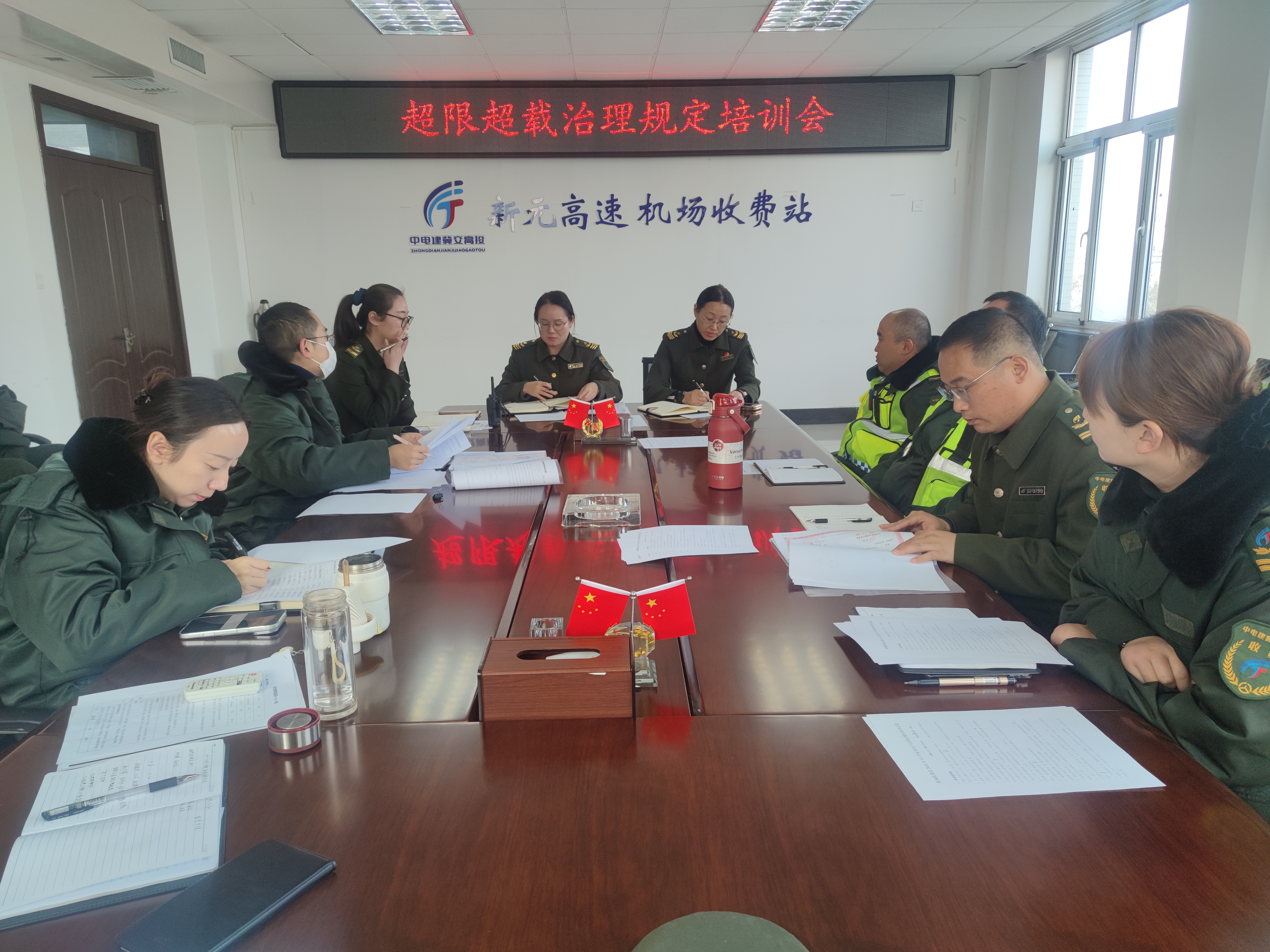 6918f13559aeca953fc9537eea178b8f.jpg 6918f13559aeca953fc9537eea178b8f.jpg