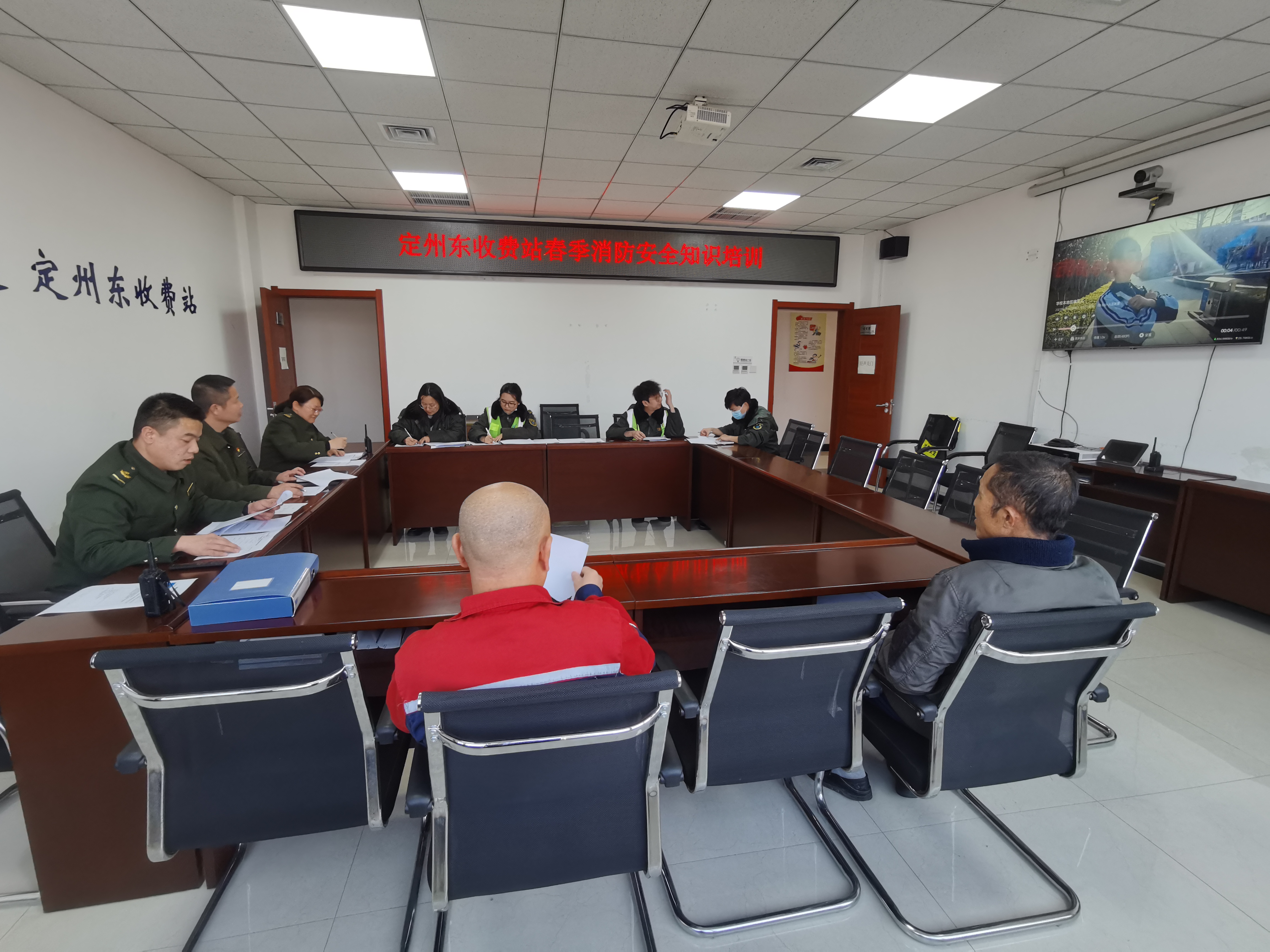 e932705e798be1ec3149600df936a9f0.jpg e932705e798be1ec3149600df936a9f0.jpg