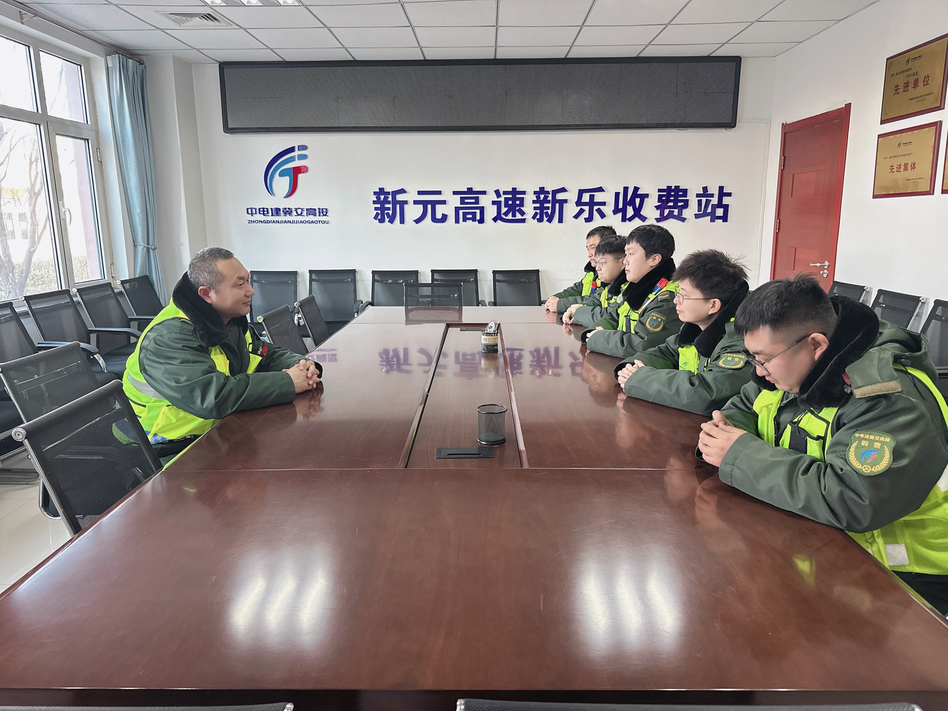 9c55590fa38a5d72086ac354065abfc.jpg 9c55590fa38a5d72086ac354065abfc.jpg