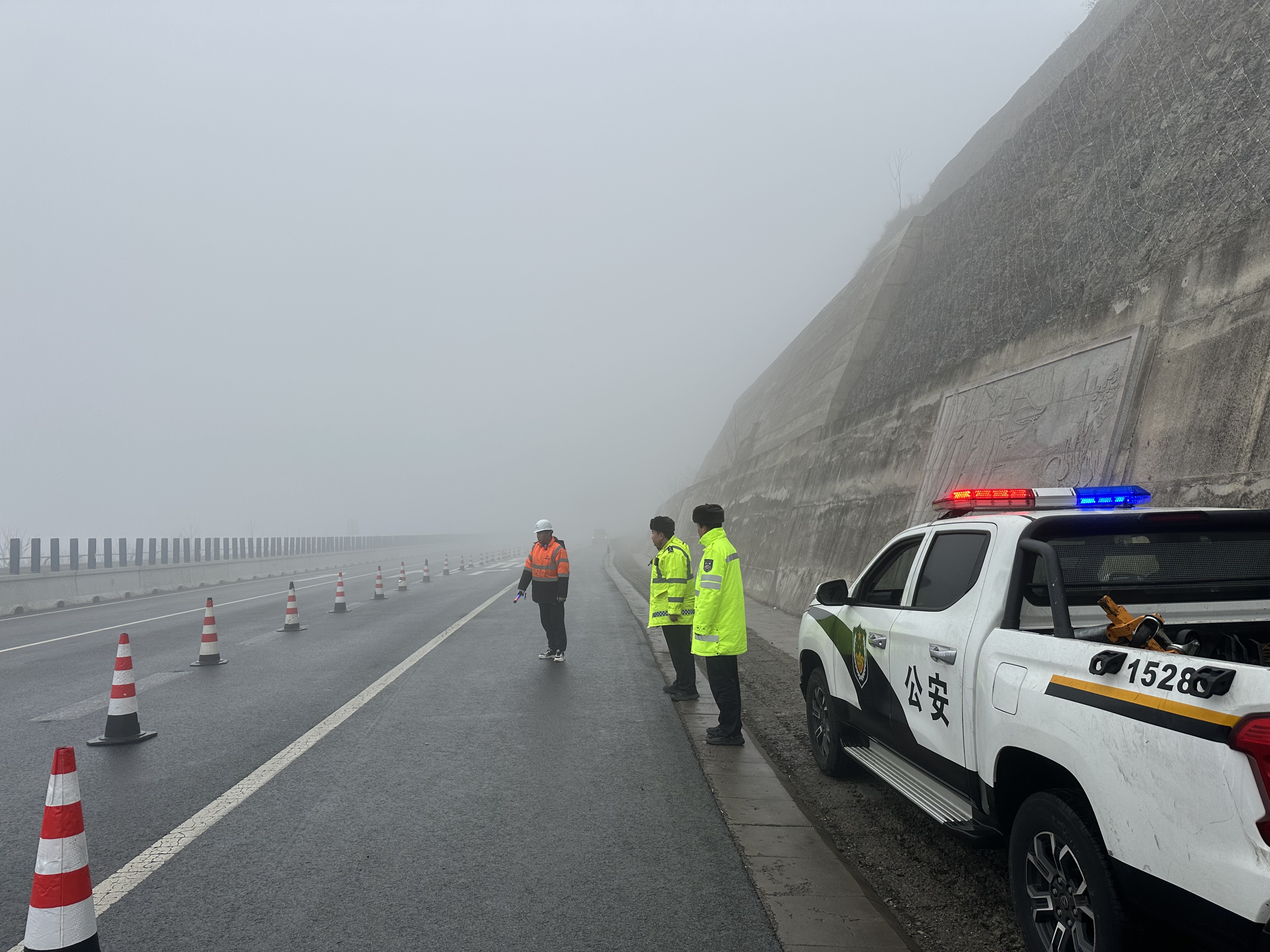 d3e81e2142466d1302b15e596d0c10a9.jpg d3e81e2142466d1302b15e596d0c10a9.jpg