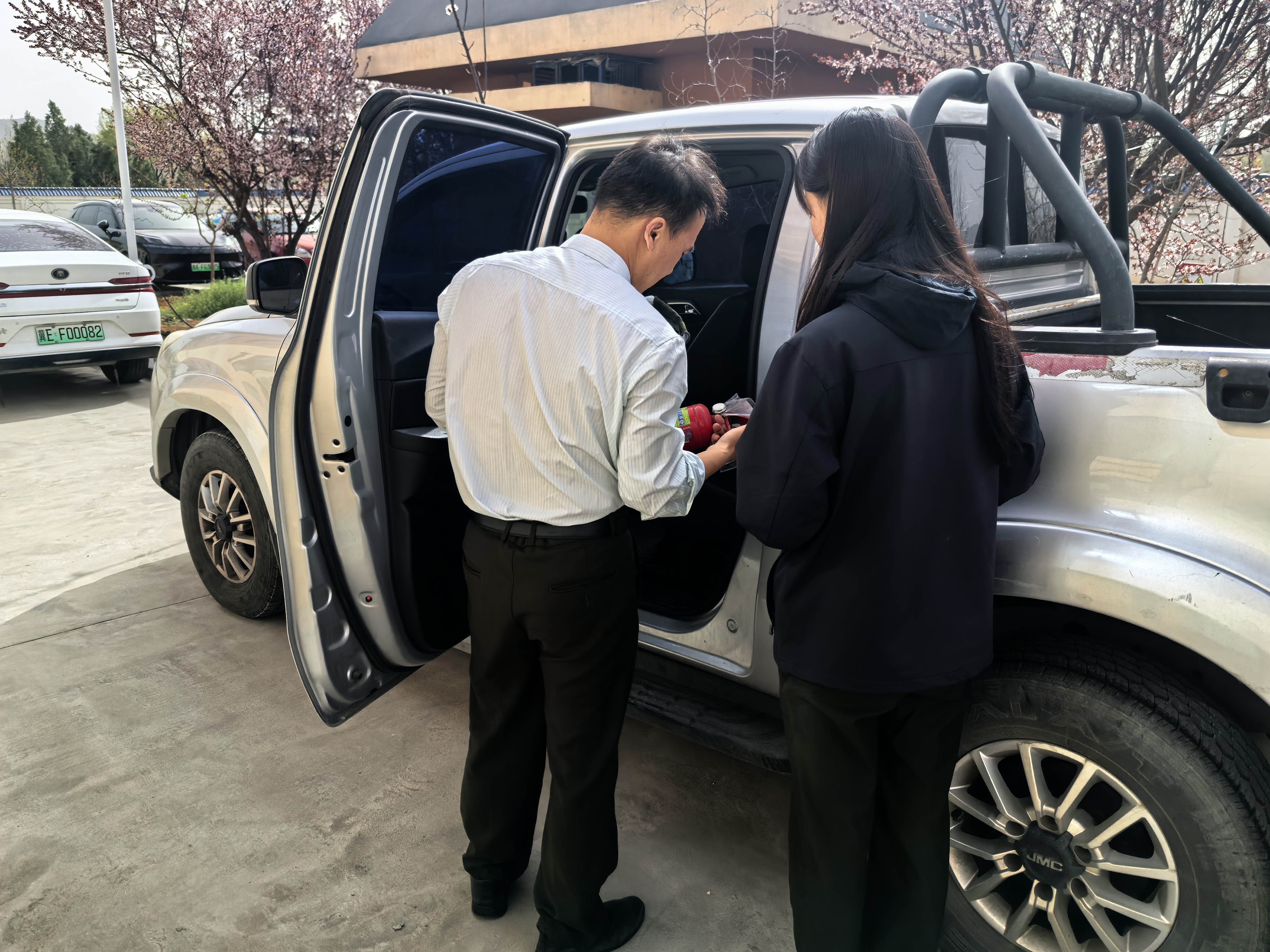 内丘北收费站开展清明节前公车规范使用教育培训-1.jpg 内丘北收费站开展清明节前公车规范使用教育培训-1.jpg