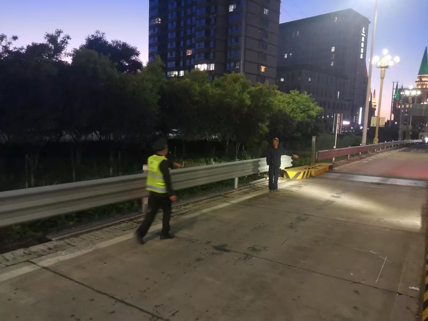 e812065c13ccc3faf0ba73dc30c07fec.jpg e812065c13ccc3faf0ba73dc30c07fec.jpg