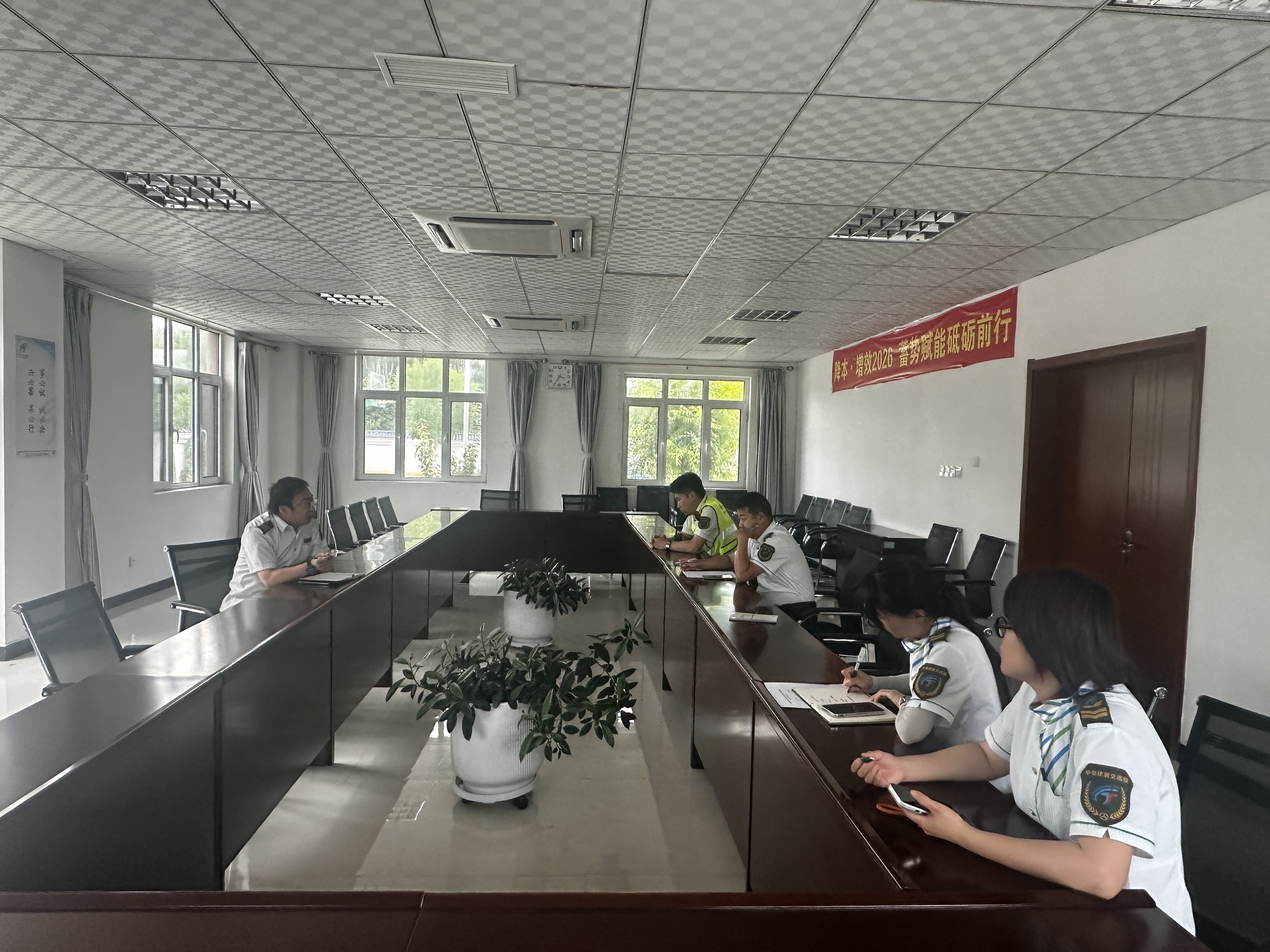 精准部署空车配载 深耕冀交万里行平台——内丘北收费站部署近期重点工作.jpg