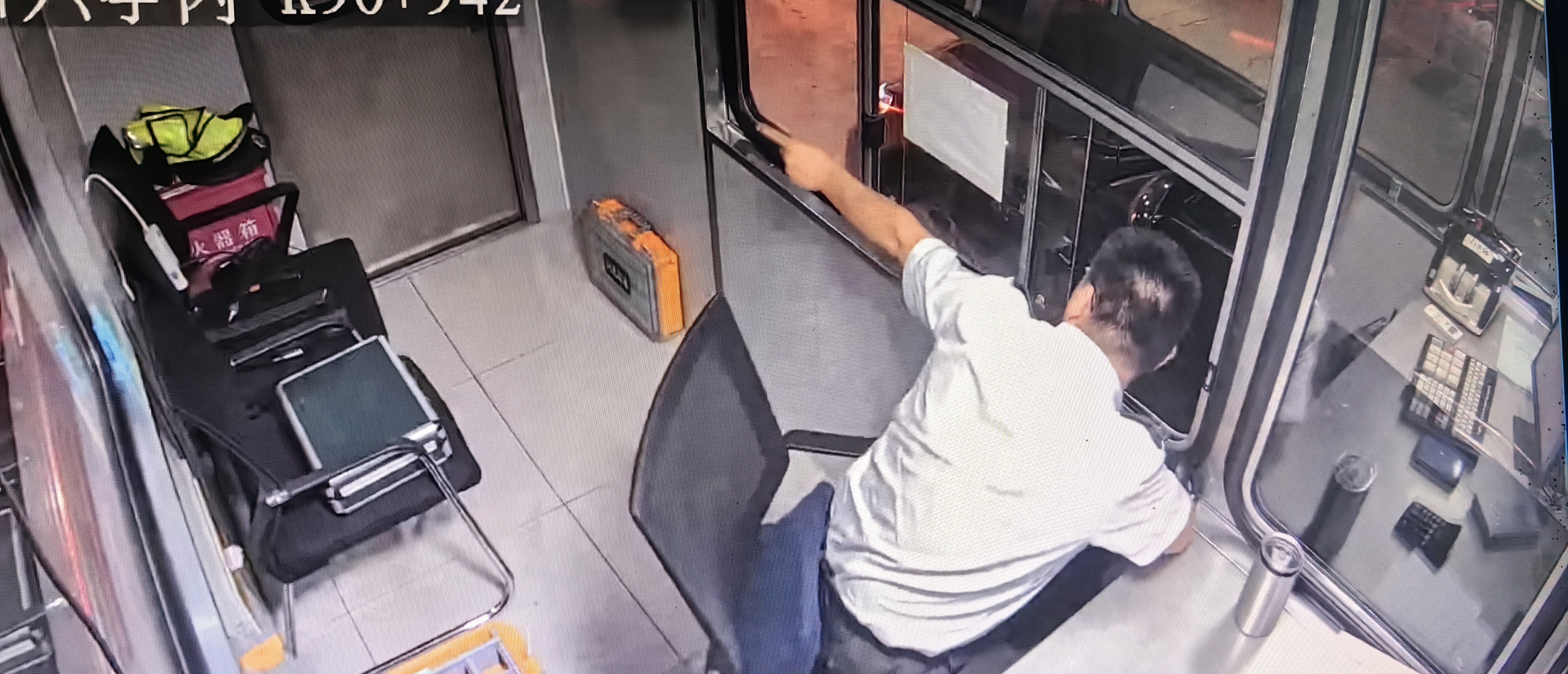 d21e13842dfffc6148c4bac7e083ea66.jpg d21e13842dfffc6148c4bac7e083ea66.jpg