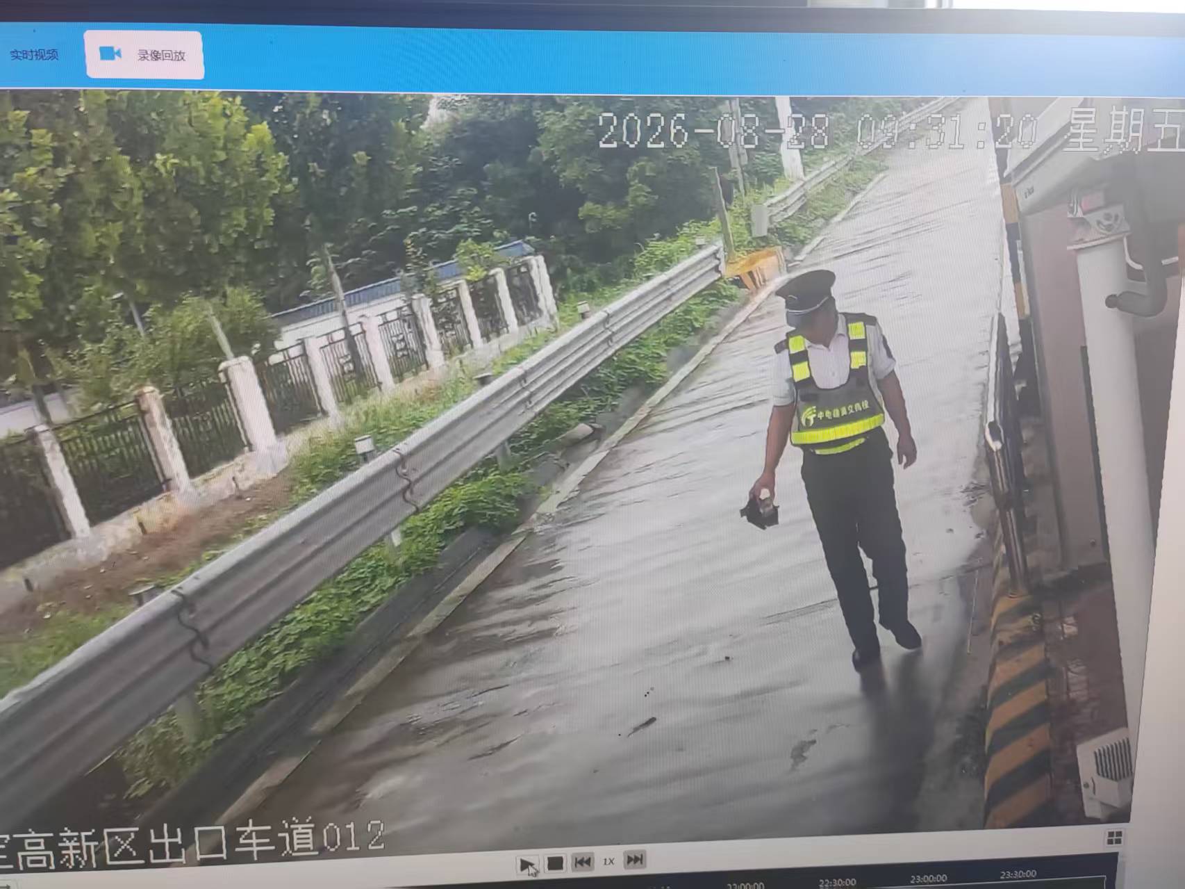 微信图片_20260828145353_705_72.jpg
